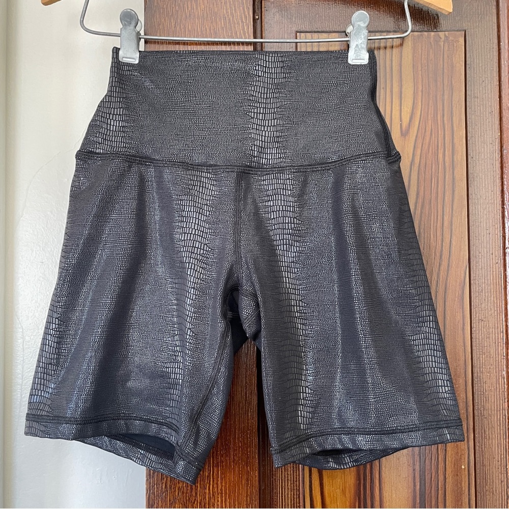 Solely Fit Moremi Biker Shorts Size Small / Medium